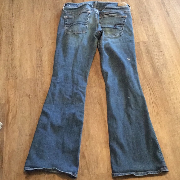 AmericanEagleOutfitters Super Stretch Kick Boot Jeans - Picture 4 of 9